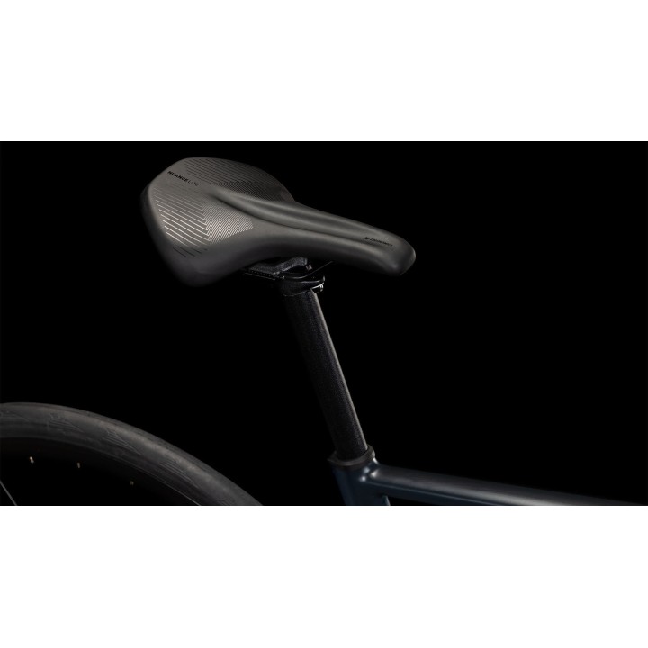 CUBE ATTAIN RACE NIGHT'N'BLACK 2025| Accessoires et équipements pour vélo
