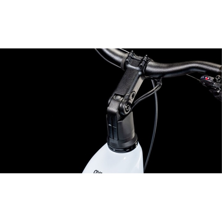CUBE KATHMANDU HYBRID ONE 600 POLARWHITE'N'BLACK 2025| Accessoires et équipeme...