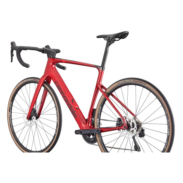 CANNONDALE SYNAPSE CARBON 4 METALLIC RED 2026| Accessoires et équipements pour vélo