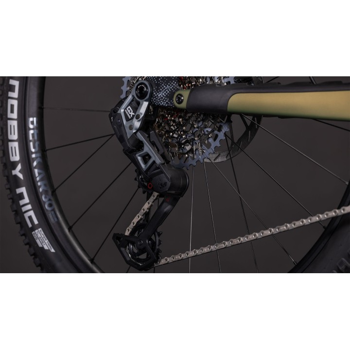 CUBE AMS HYBRID ONE44 C:68X TM 400X 2026 | Accessoires et équipements pou...