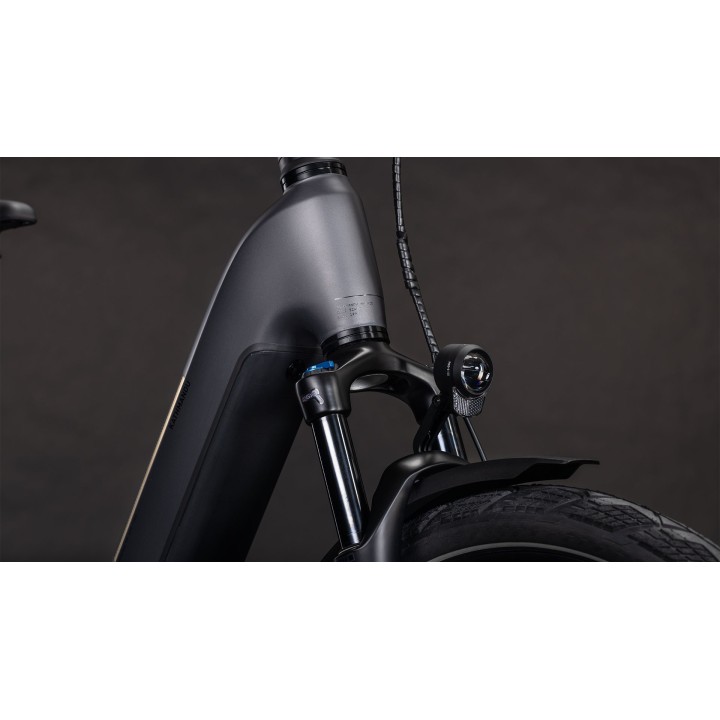 CUBE KATHMANDU HYBRID COMFORT PRO 800 SLABGREY 2026| Accessoires et équipeme...