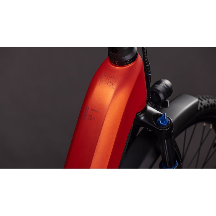 CUBE NURIDE HYBRID PRO 600 CHILI'N'BLACK 2026| Accessoires et équipeme...