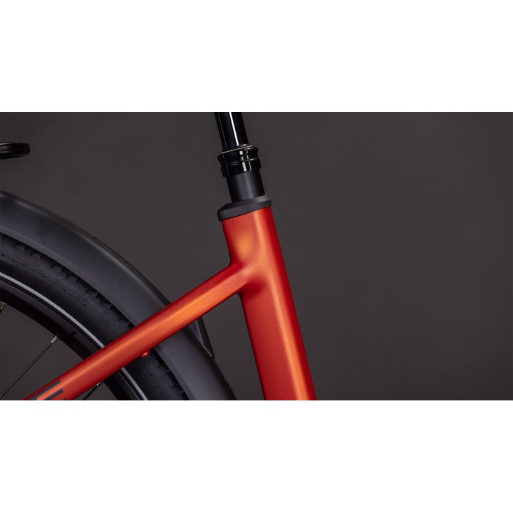 CUBE NURIDE HYBRID PRO 600 CHILI'N'BLACK 2026| Accessoires et équipeme...