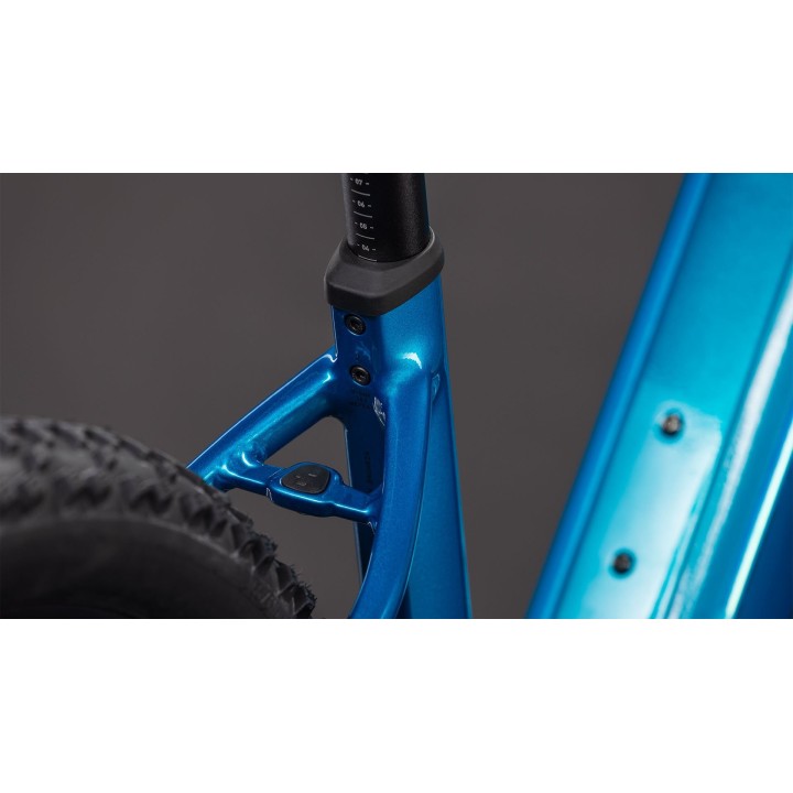 CUBE REACTION HYBRID PERFORMANCE 600 ELECTRICBLUE'N'DAZZLE 2026| Accessoires et équipements pou...