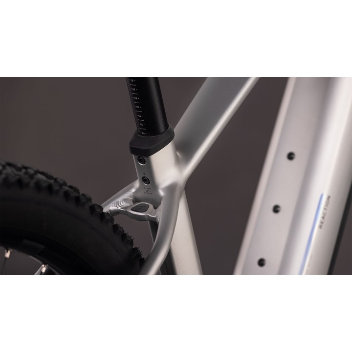 CUBE REACTION HYBRID ONE 600 SLEEKGREY 2026| Accessoires et équipements pou...