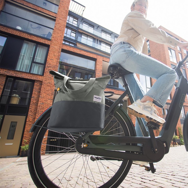 SACOCHE URBANPROOF ARRIERE GRIS VERT| Accessoires et équip...