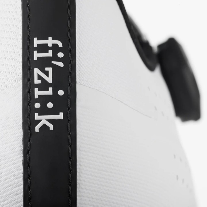 CHAUSSURES FI'ZI:K OVERCURVE R4 BLANC| Accessoires et équipements pour vélo