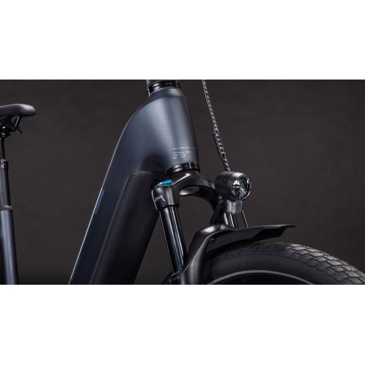 CUBE KATHMANDU HYBRID ONE 800 MET'N'GREEN 2026| Accessoires et équipeme...