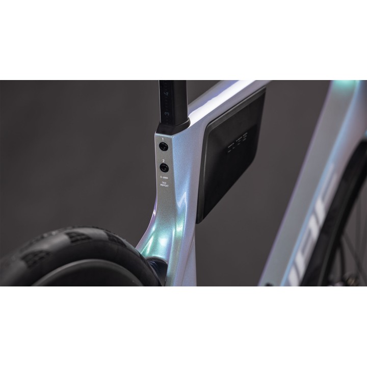 CUBE AGREE C:62 SLT ULTEGRA GREENFUSION'N'WHITE 2026| Accessoires et équipements pour vélo
